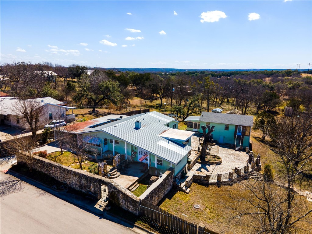 1114 W 3rd Street Lampasas TX 76550