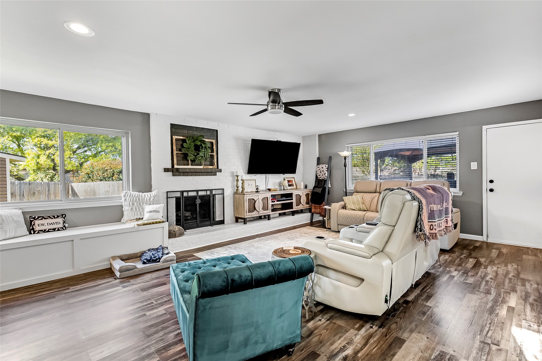 2405 Thistle Court Euless TX 76039