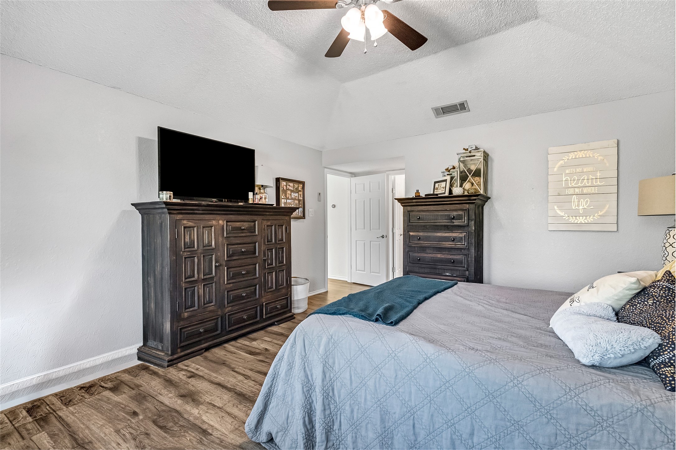 2405 Thistle Court Euless TX 76039