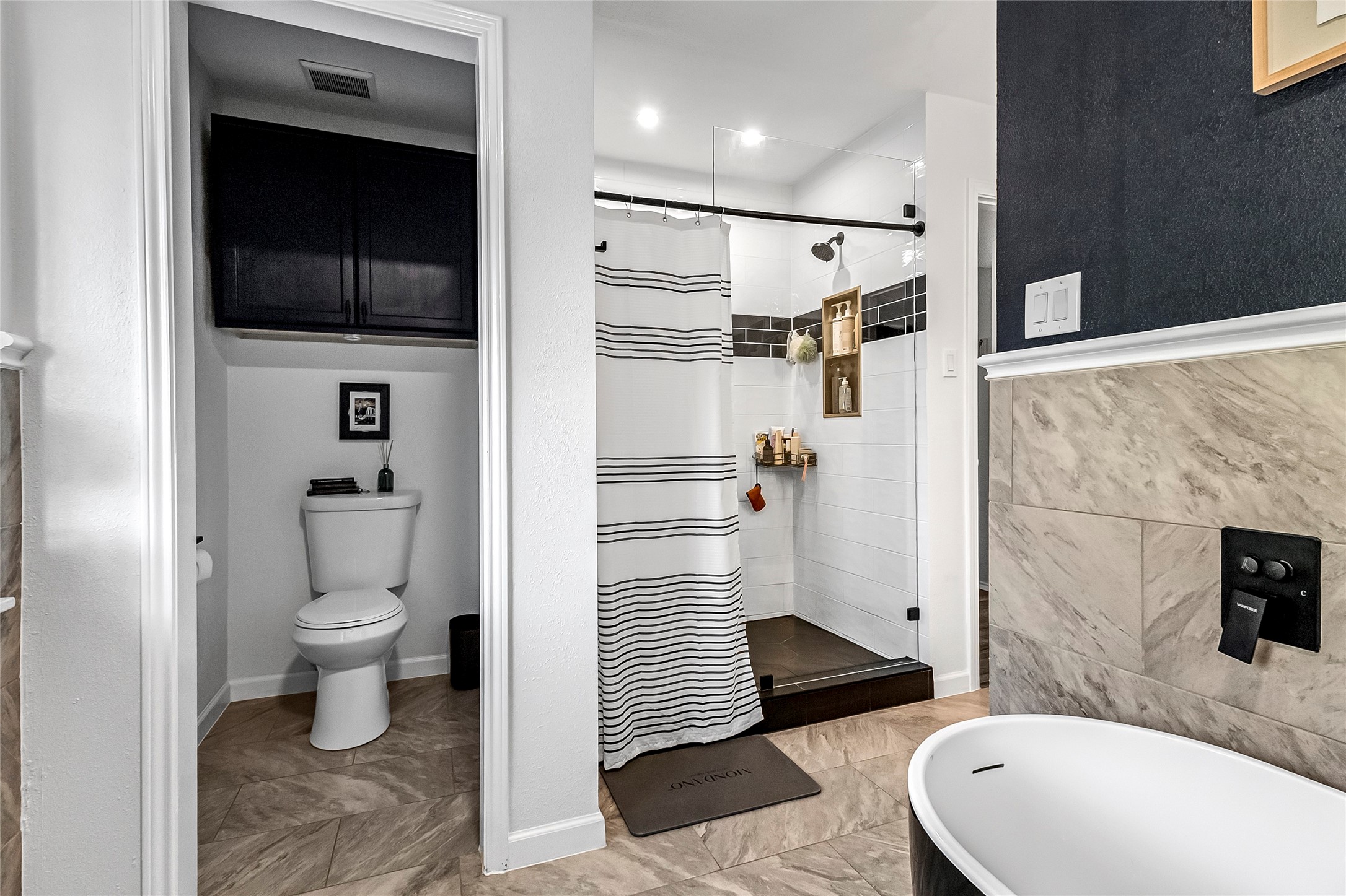 2405 Thistle Court Euless TX 76039