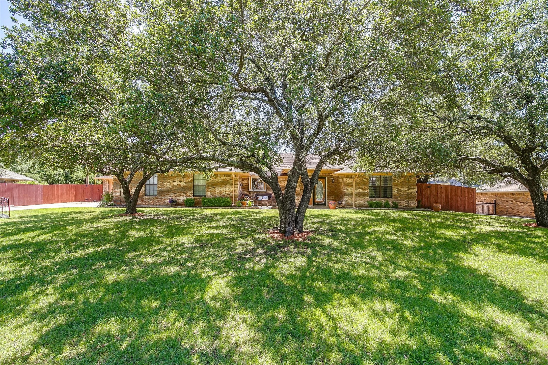 104 Longbranch Road Burleson TX 76028