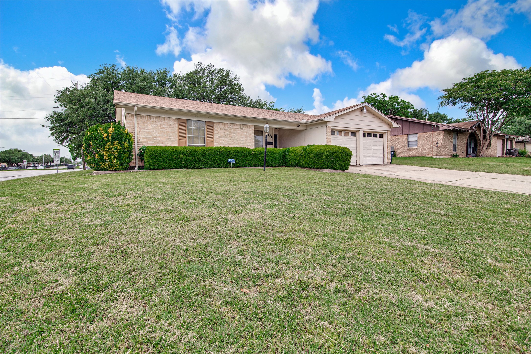 2601 Denbury Drive Fort Worth TX 76133