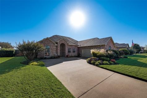 211 Nocona Drive Waxahachie TX 75165