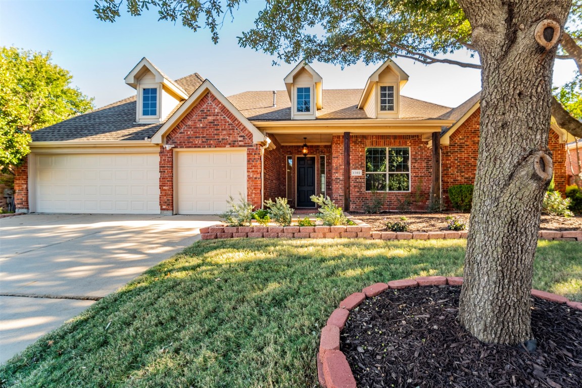 1302 Bramble Lane Mansfield TX 76063