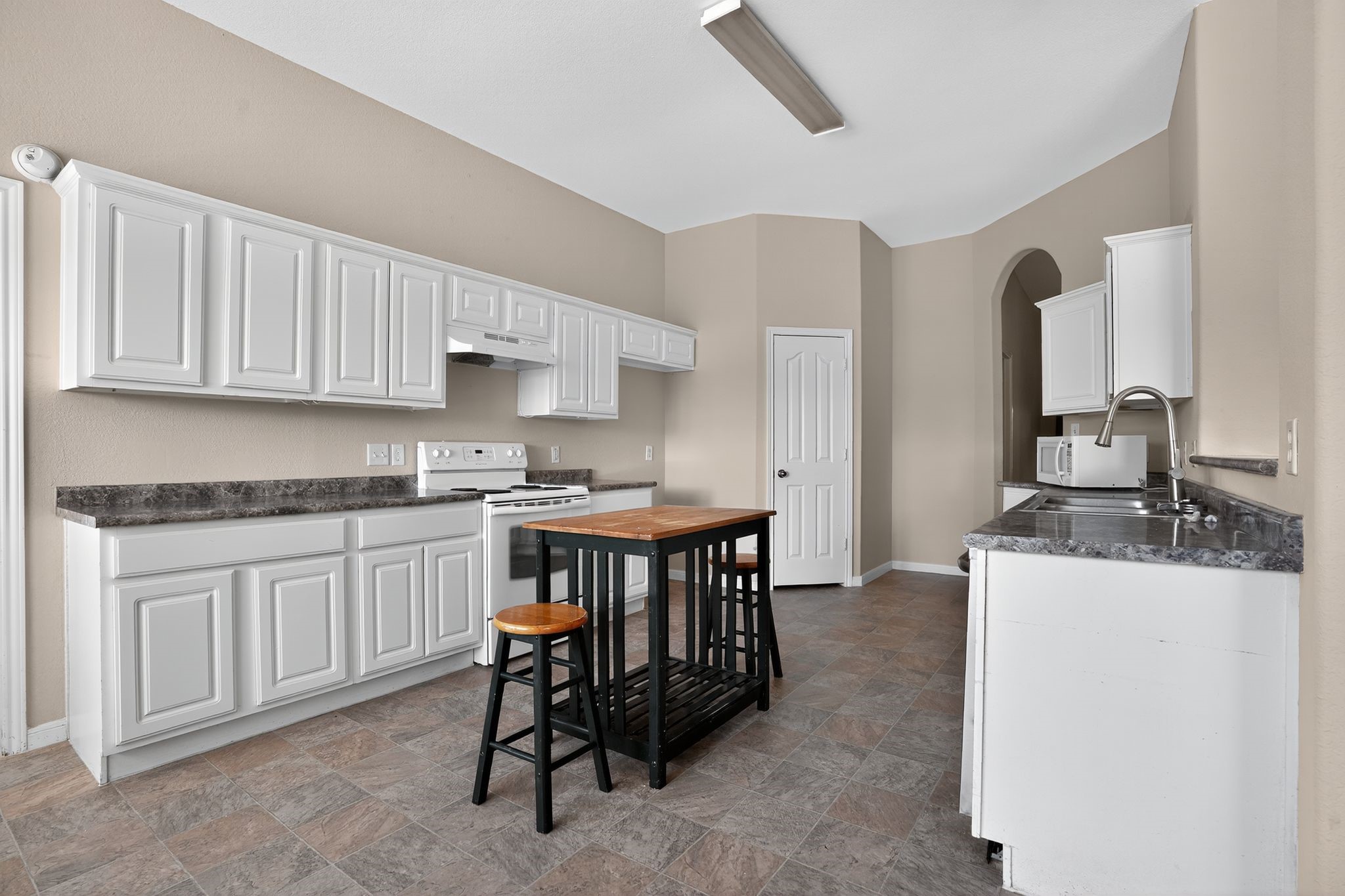 12040 Maverick Drive Willis TX 77378