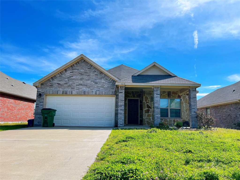 125 Cherokee Street Greenville TX 75402