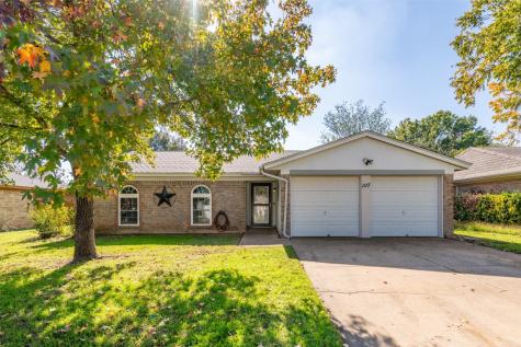 1117 Cindy Street Crowley TX 76036