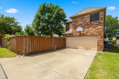 946 Briar Oaks Drive Rockwall TX 75087