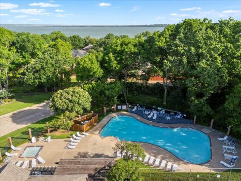 946 Briar Oaks Drive Rockwall TX 75087
