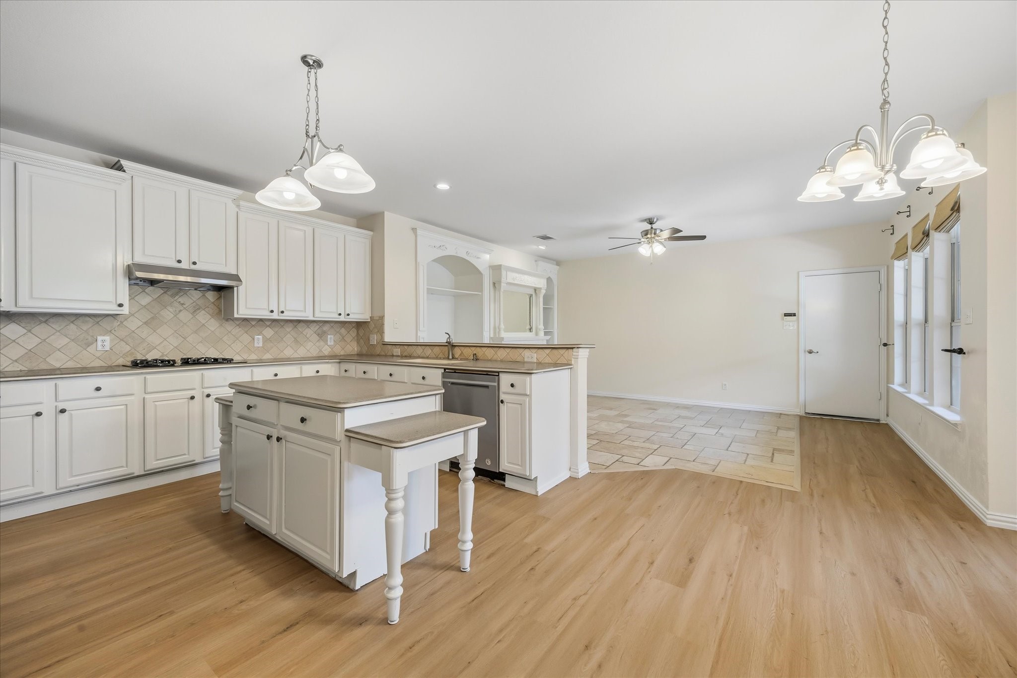 946 Briar Oaks Drive Rockwall TX 75087