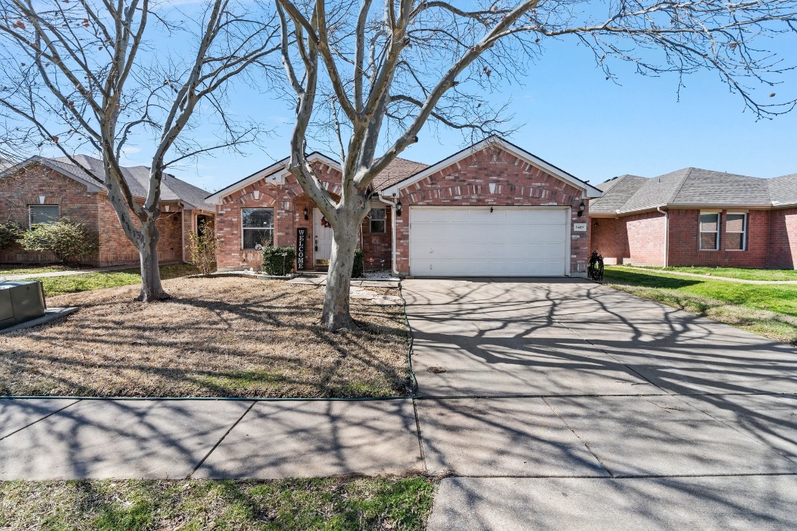 5419 Sabine Lane Grand Prairie TX 75052