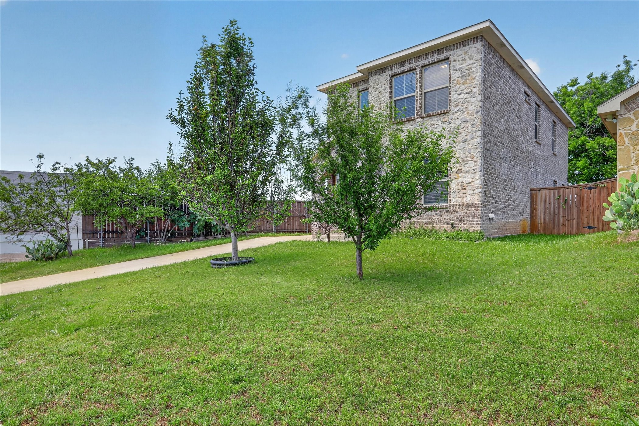 315 W Ohio Avenue Dallas TX 75224
