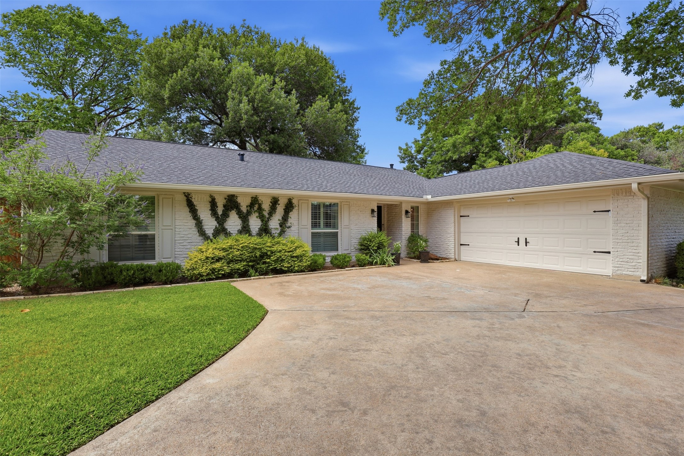 3816 Arborlawn Drive Fort Worth TX 76109