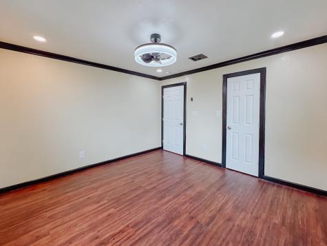 1112 E 13th Avenue Corsicana TX 75110