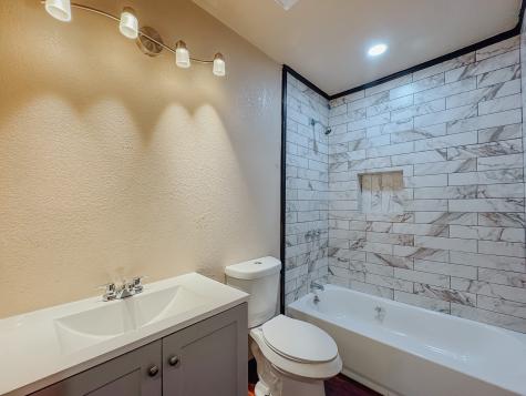 1112 E 13th Avenue Corsicana TX 75110