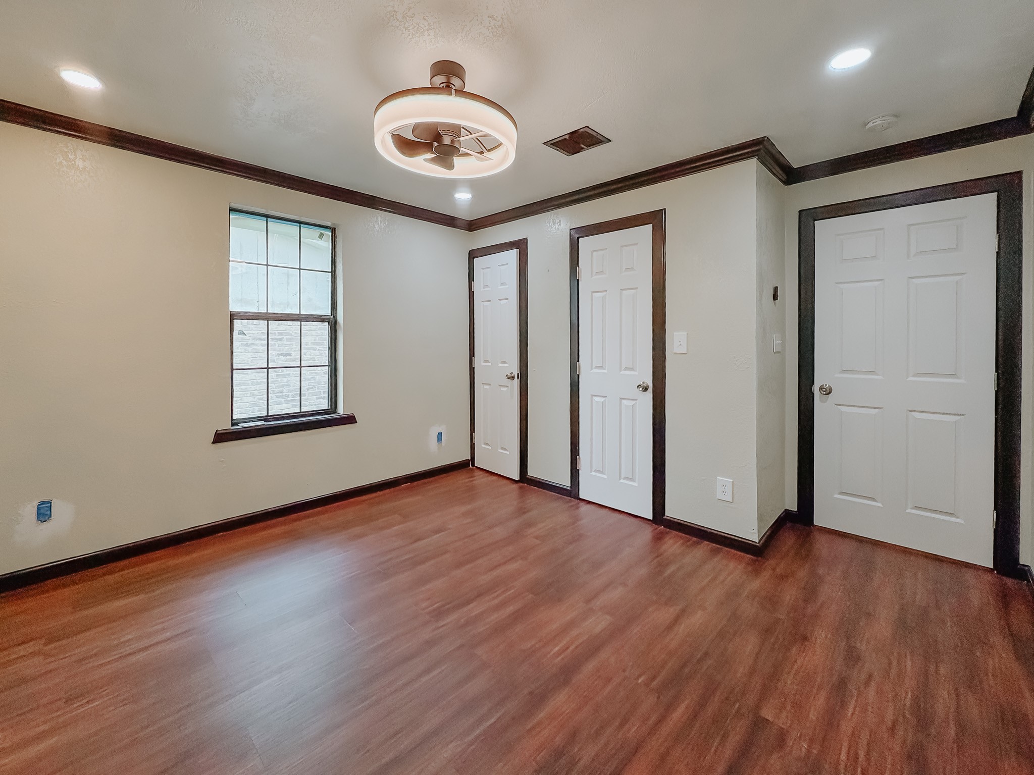 1112 E 13th Avenue Corsicana TX 75110