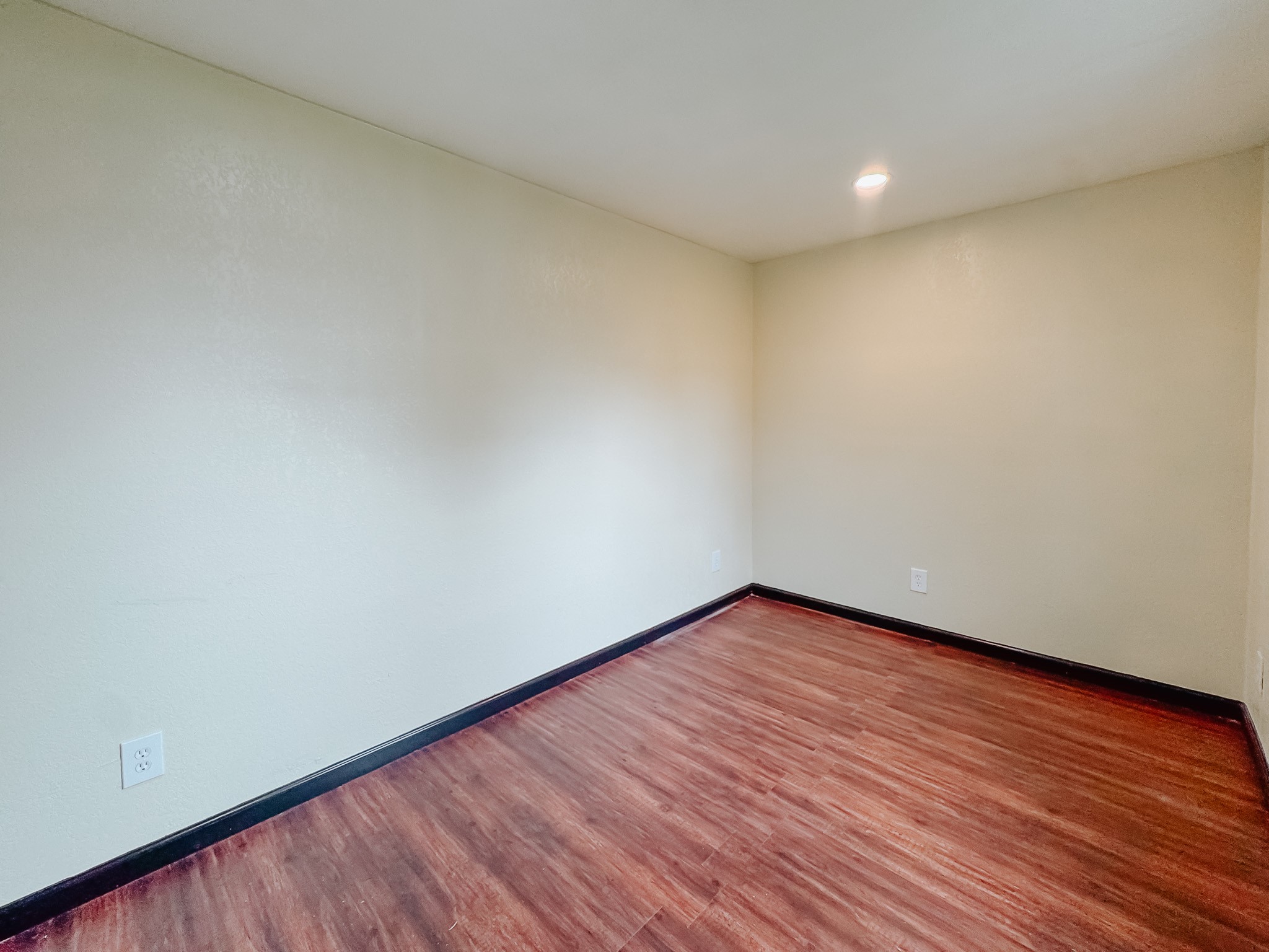 1112 E 13th Avenue Corsicana TX 75110