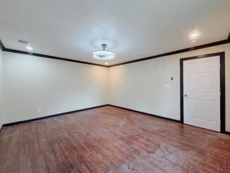 1112 E 13th Avenue Corsicana TX 75110