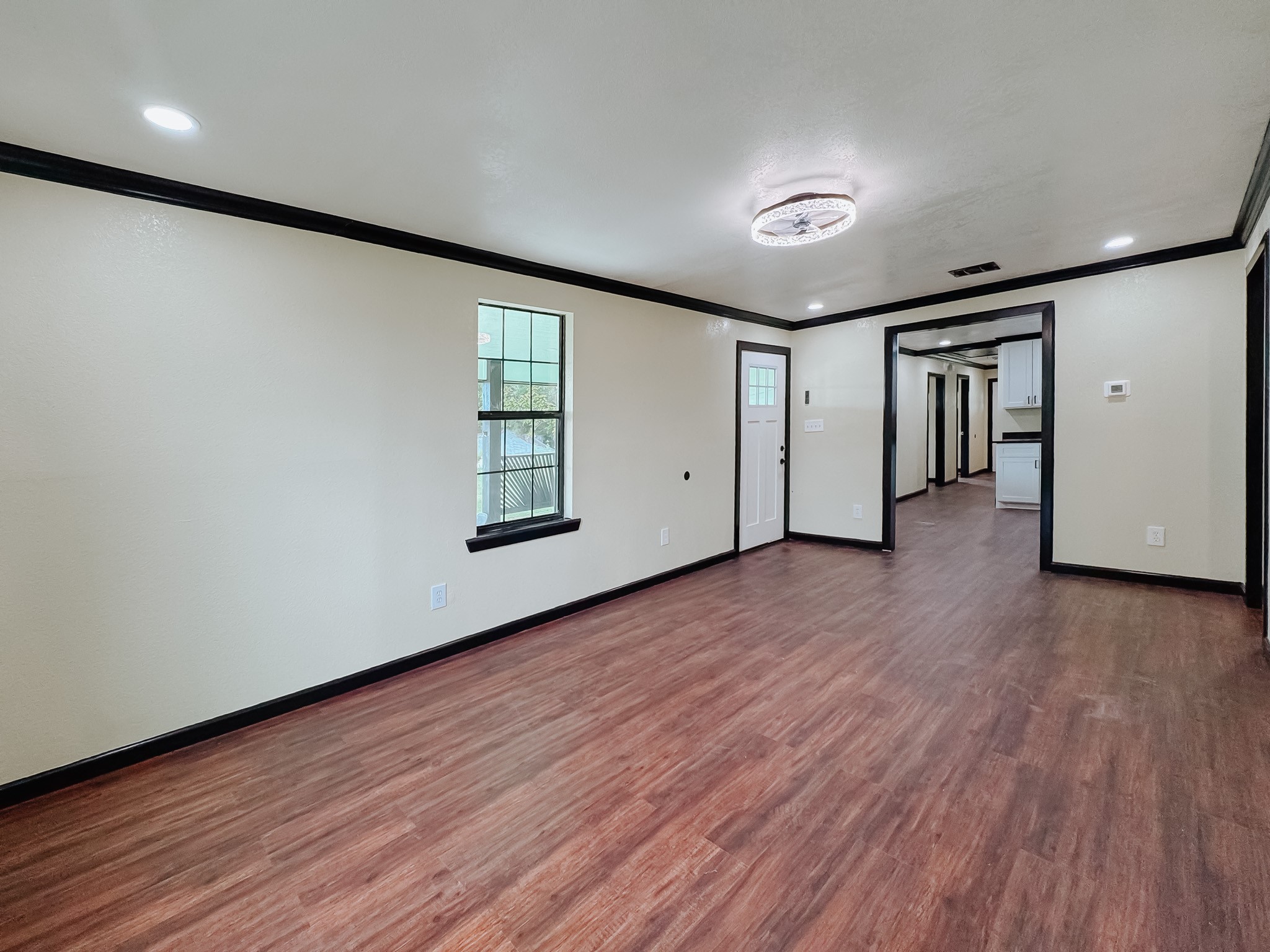 1112 E 13th Avenue Corsicana TX 75110