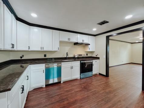 1112 E 13th Avenue Corsicana TX 75110