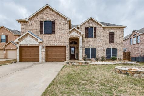 914 Greenfield Court Kennedale TX 76060