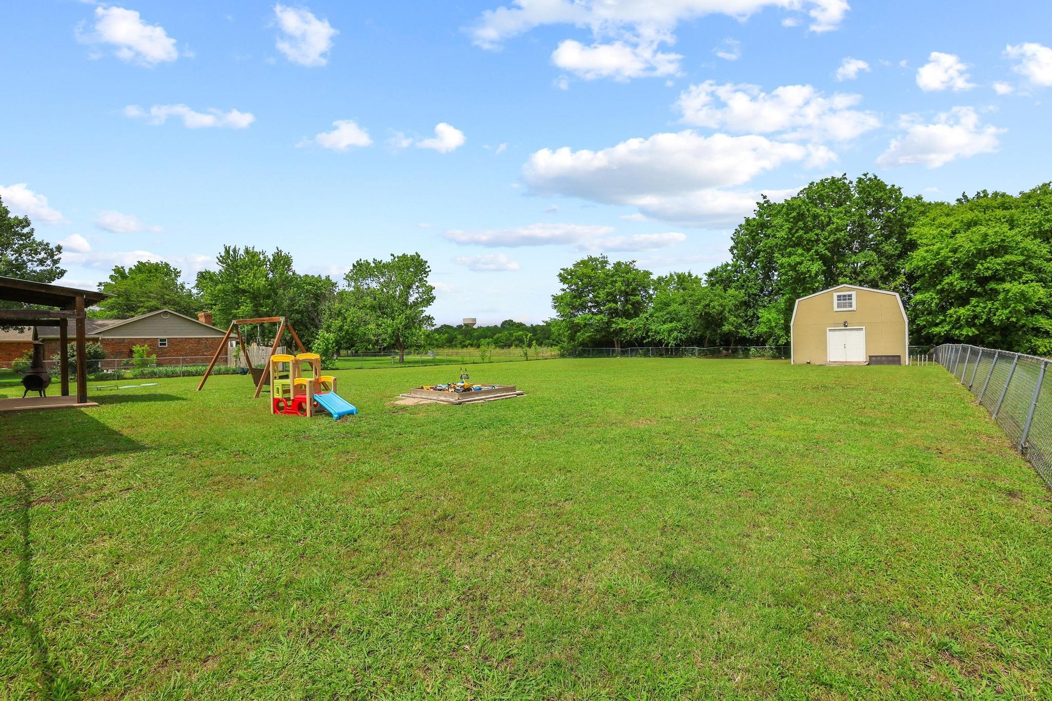 2601 Rolling Hills Drive Sherman TX 75092