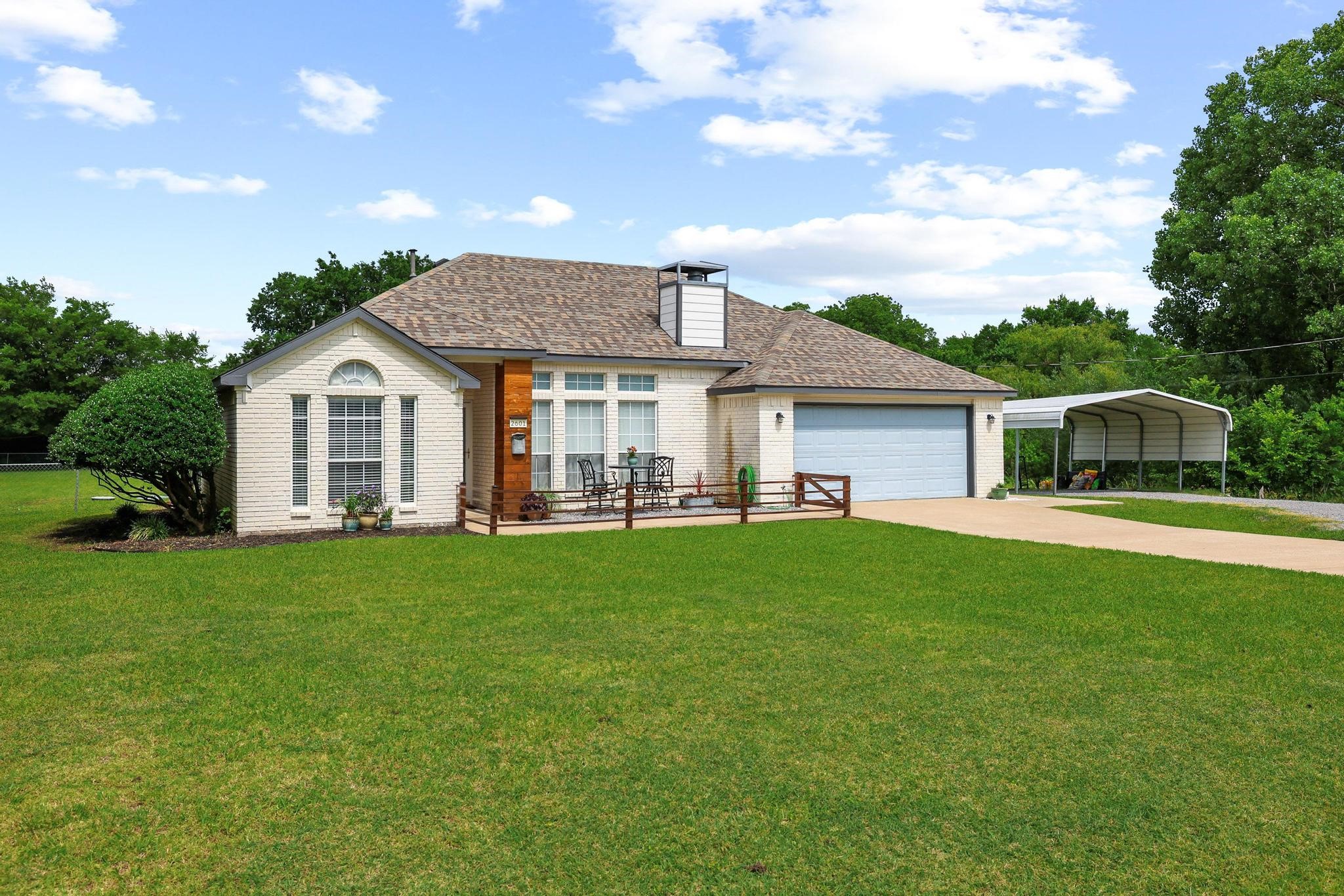 2601 Rolling Hills Drive Sherman TX 75092