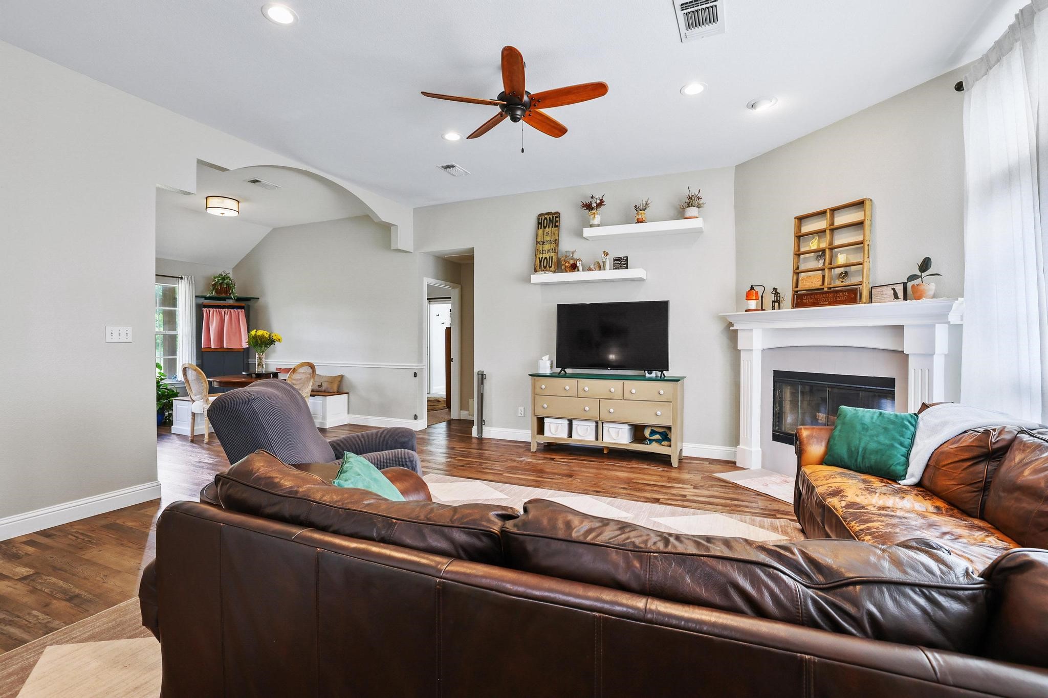 2601 Rolling Hills Drive Sherman TX 75092