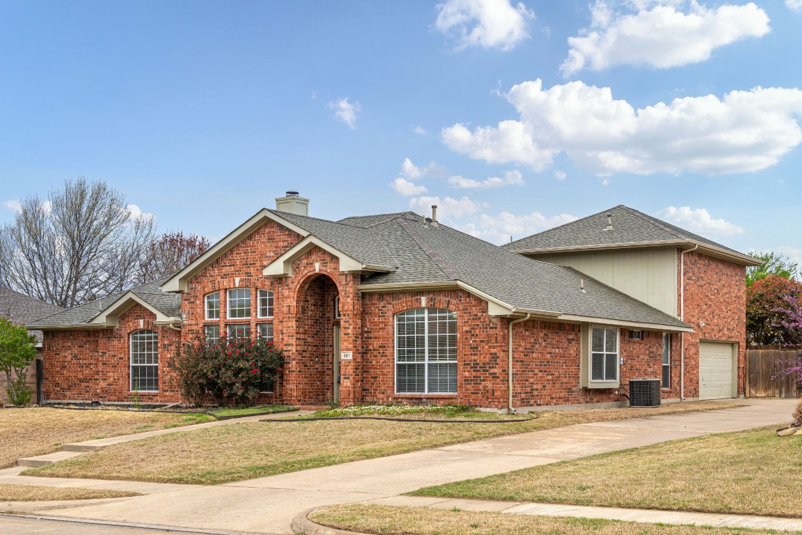 301 Elizabeth Trail Murphy TX 75094