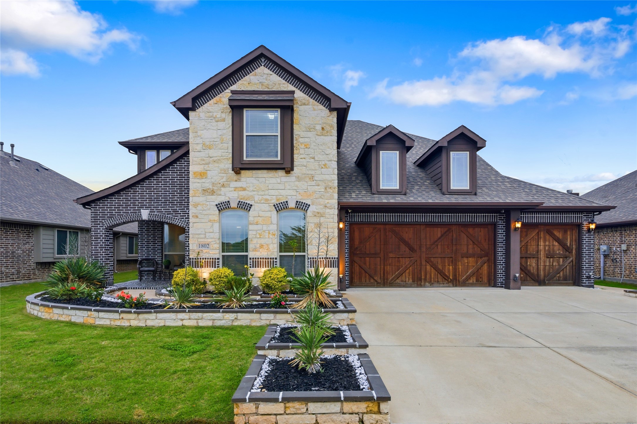 1802 Roundtree Road Forney TX 75126