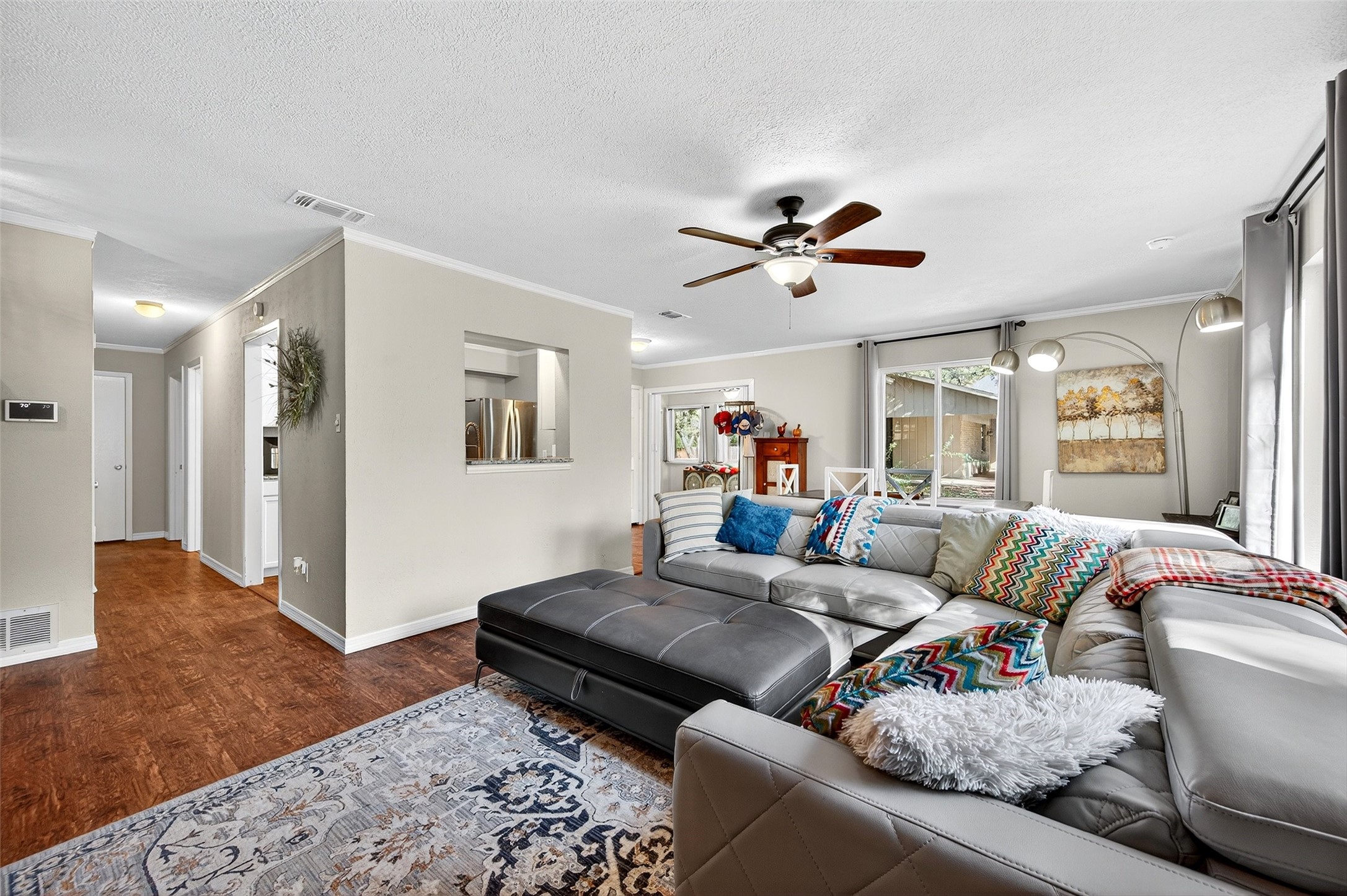 329 Comanche Drive Lake Kiowa TX 76240