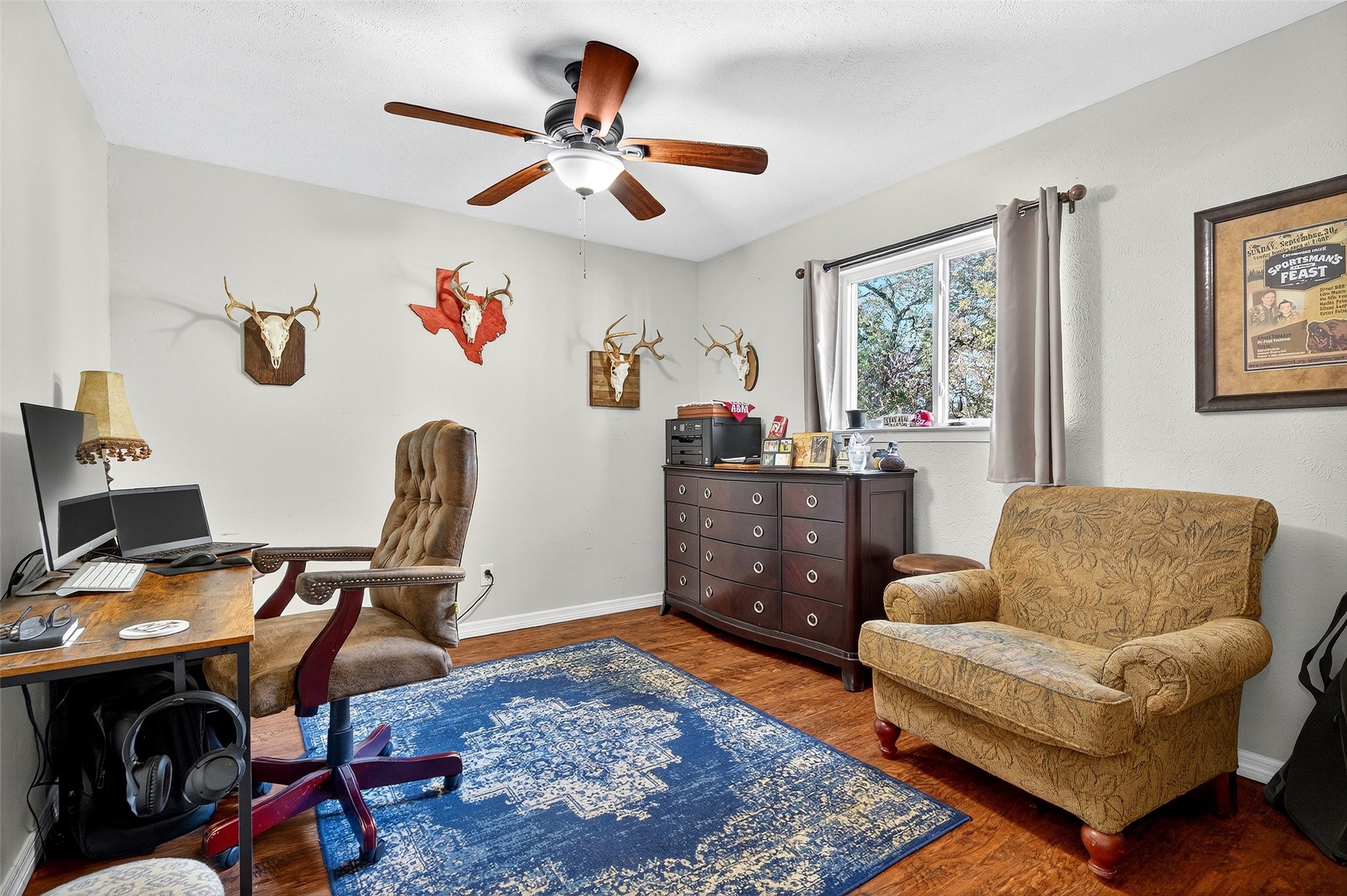 329 Comanche Drive Lake Kiowa TX 76240