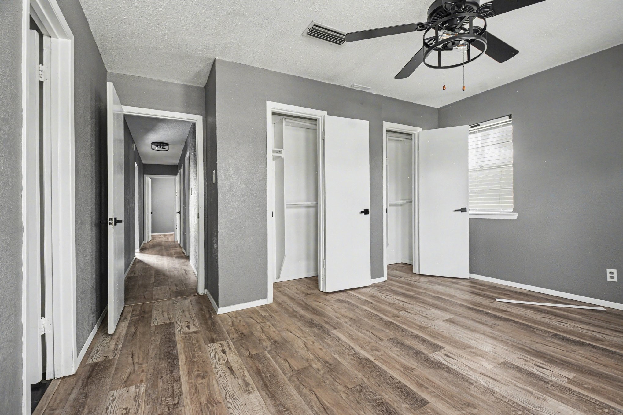 1629 Brent Court Grand Prairie TX 75051
