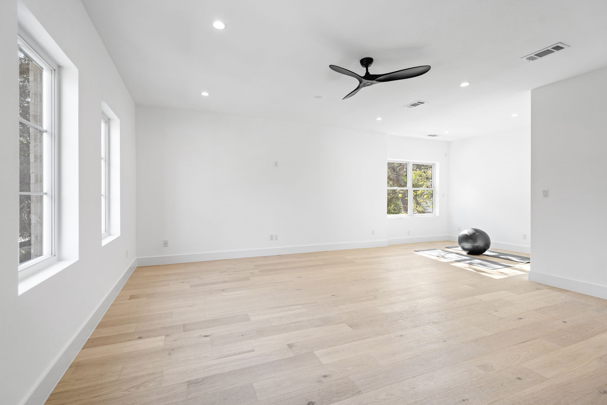 4239 Concho Street Dallas TX 75206
