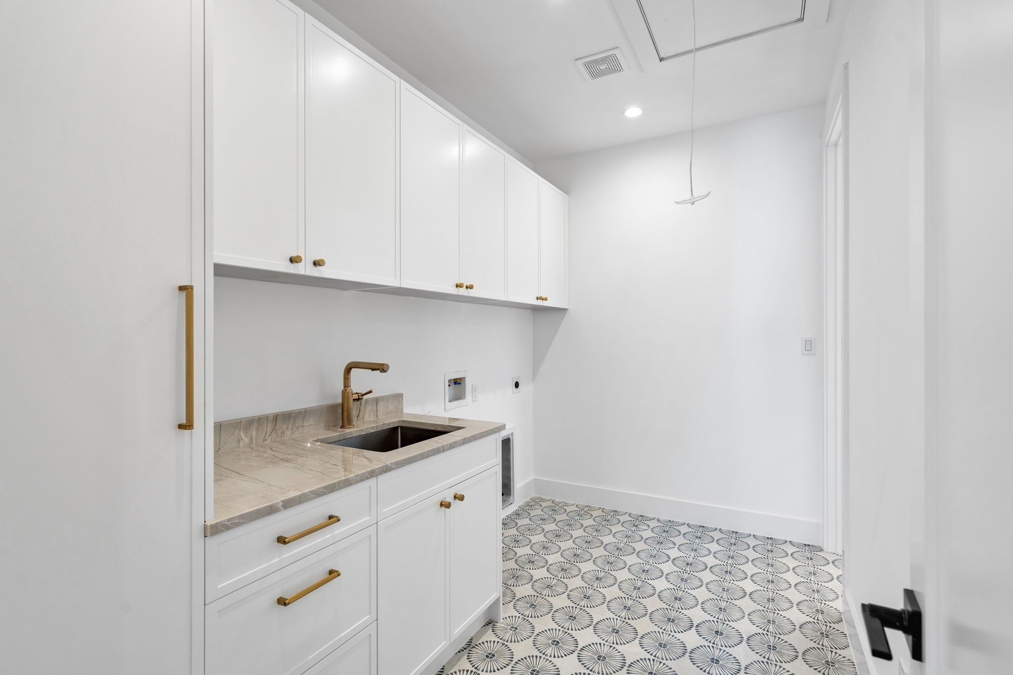 4239 Concho Street Dallas TX 75206