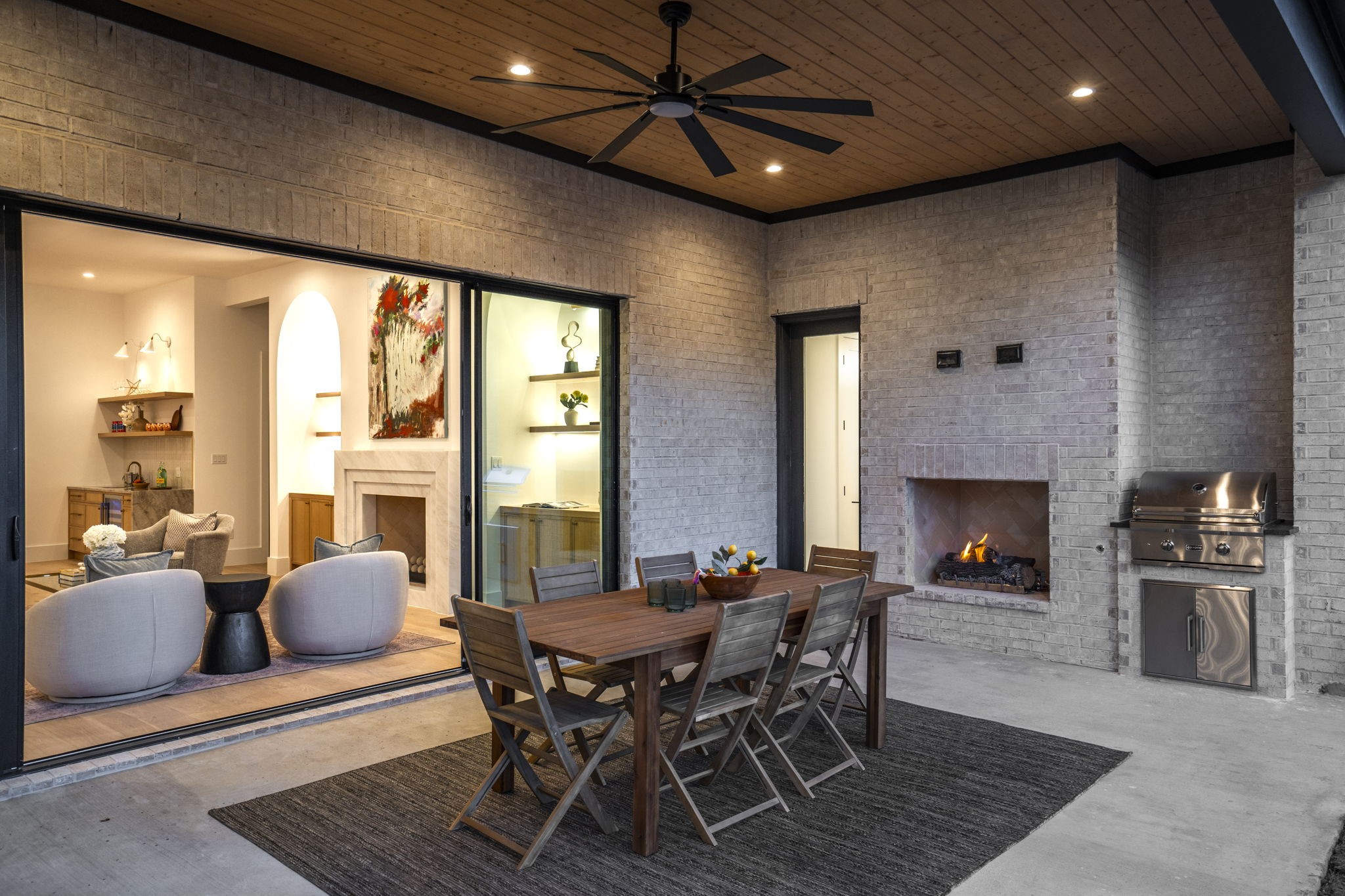 4239 Concho Street Dallas TX 75206