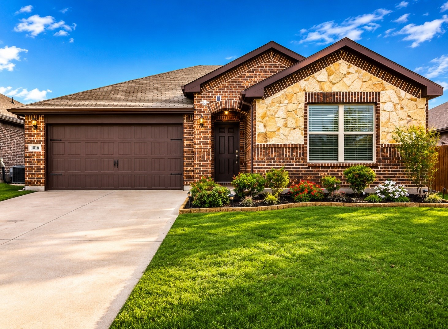 1016 Eastland Lane Aubrey TX 76227