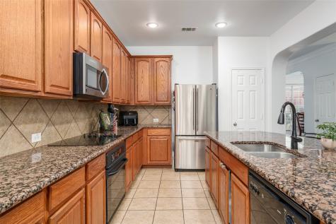 4924 Marsh Harrier Avenue Grand Prairie TX 75052