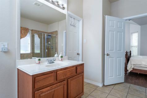 4924 Marsh Harrier Avenue Grand Prairie TX 75052