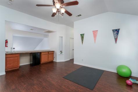 4924 Marsh Harrier Avenue Grand Prairie TX 75052