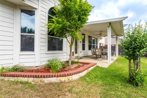 4924 Marsh Harrier Avenue Grand Prairie TX 75052