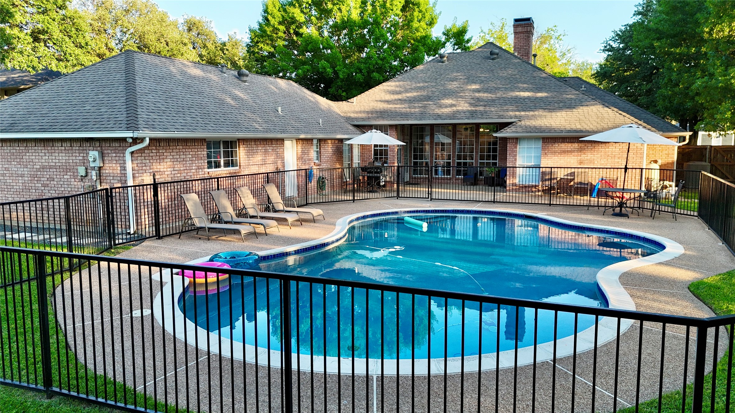 3105 Sunset Lane Dalworthington Gardens TX 76016