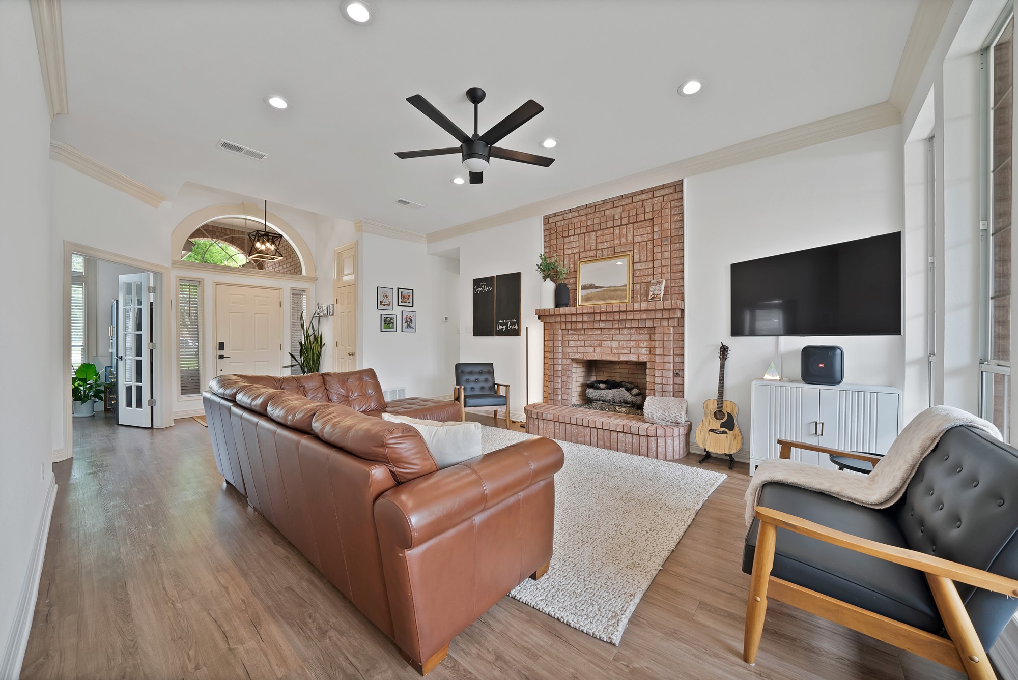 3105 Sunset Lane Dalworthington Gardens TX 76016