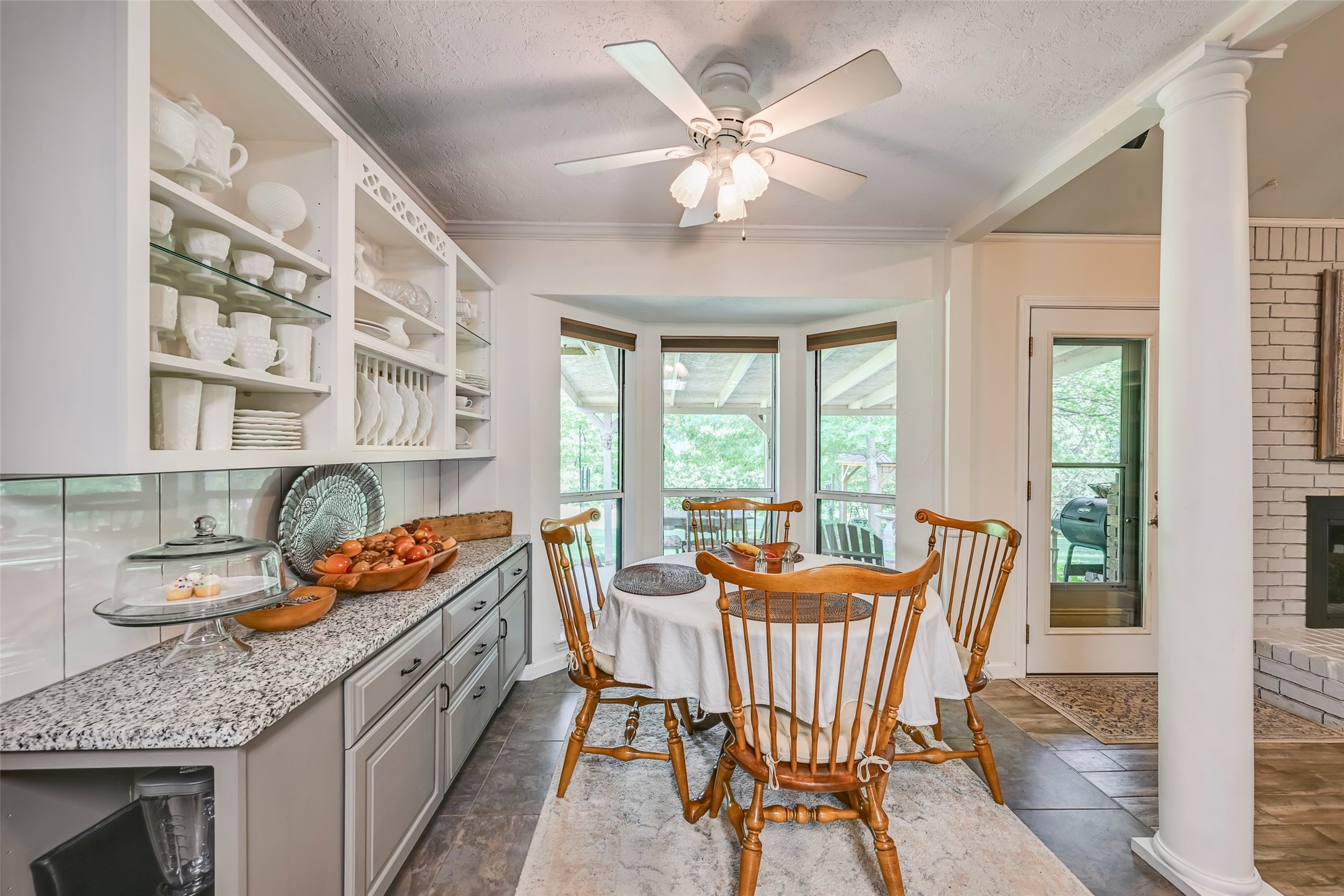 912 N Dove Road Grapevine TX 76051
