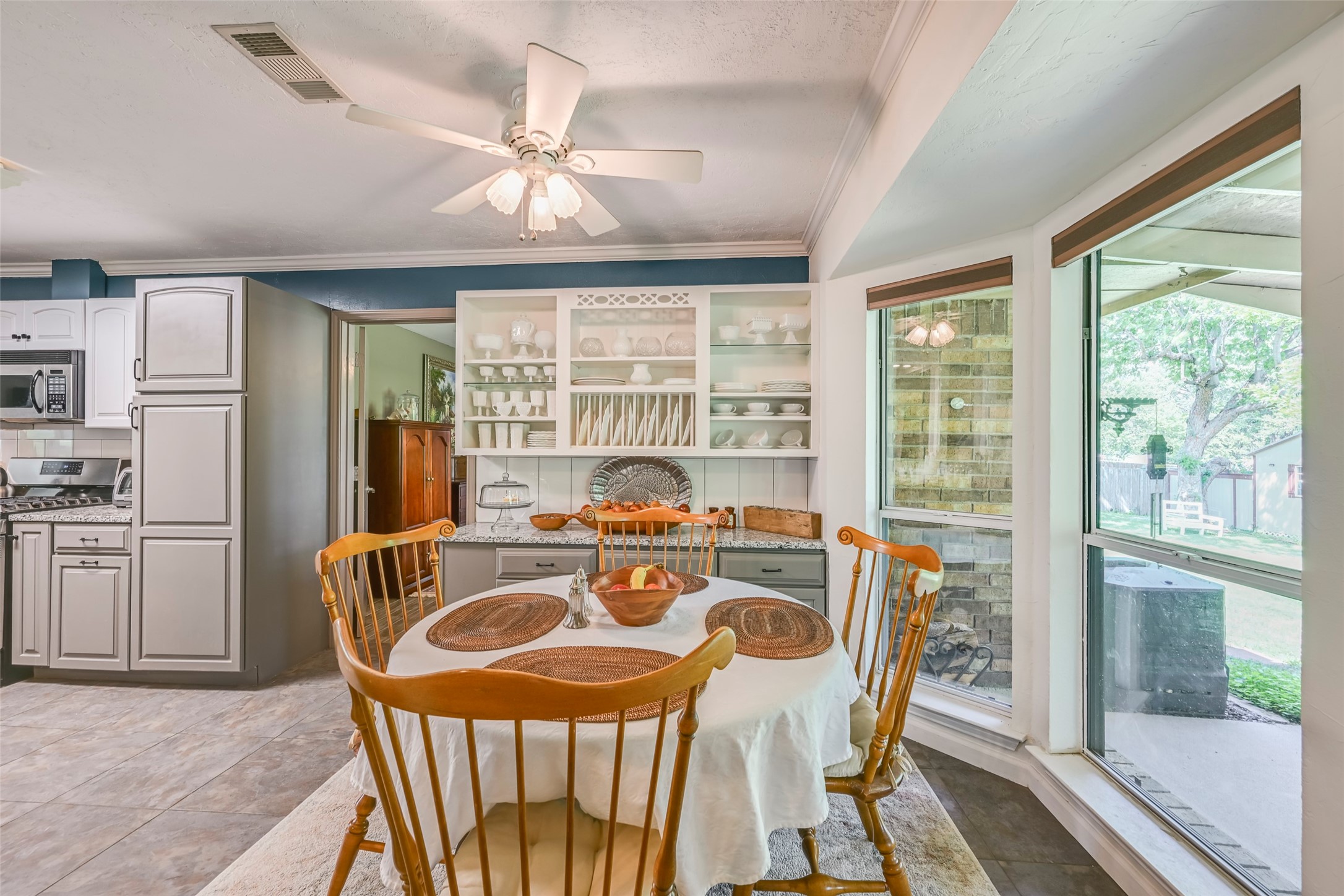912 N Dove Road Grapevine TX 76051