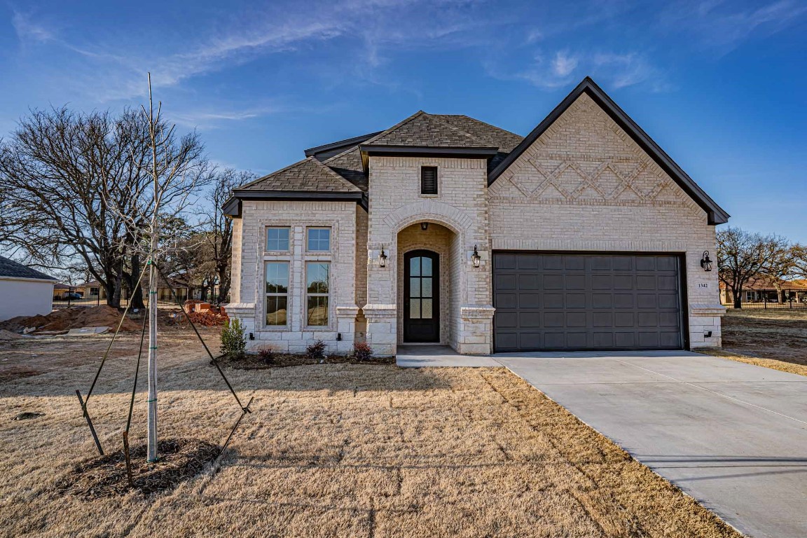 1342 Highland Park Circle Granbury TX 76048