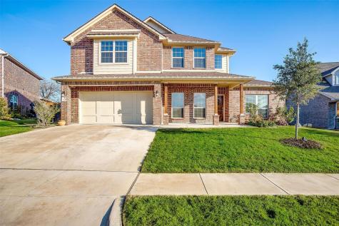 3220 Greenway Drive Burleson TX 76028