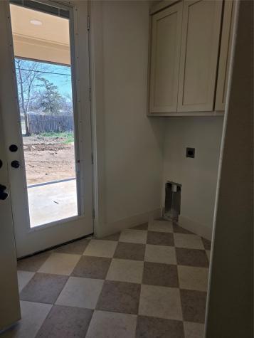 203 W Cherry Street Nocona TX 76255