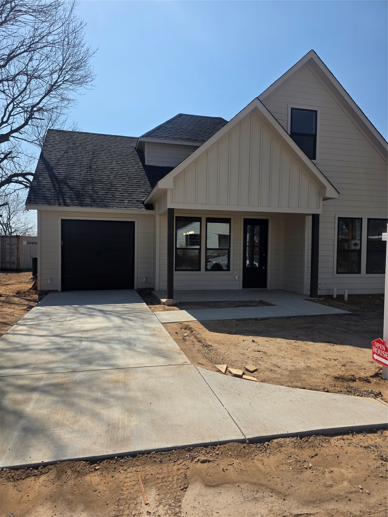 203 W Cherry Street Nocona TX 76255