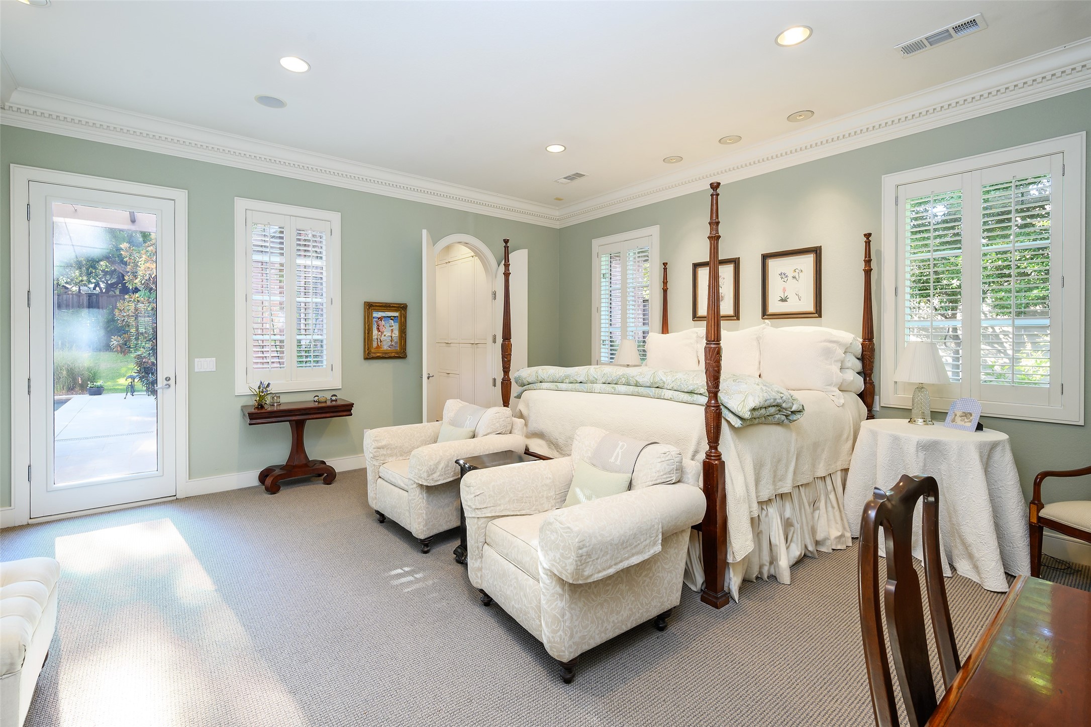 2116 Bradford Park Court Fort Worth TX 76107